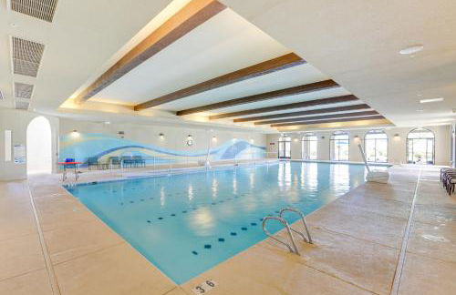 Resort Pools and More Perks! 55 and Goodyear Escape - Foto 32