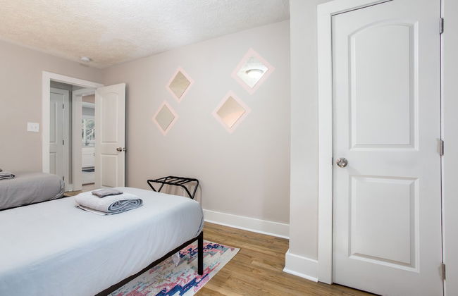 THE GAMER-4BR Home-Near Everything ATL - Foto 5