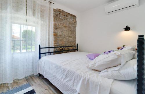 Villa Zoro with a lovely garden and a private POOL in the middle of Istria - Foto 25