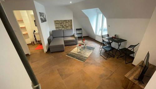 Spacieux n°8 en centre historique - Foto 3