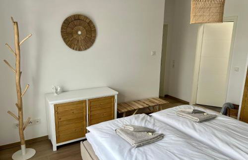 COAST HOUSE Seaside Loft - Photo 8