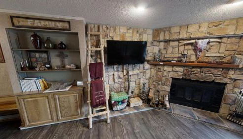Rose Rock Mountain View - Pet Friendly - Fireplace - WiFi - Hot Tub - Washer - Dryer - Foto 4