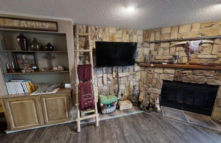 Rose Rock Mountain View - Pet Friendly - Fireplace - WiFi - Hot Tub - Washer - Dryer - Foto 4