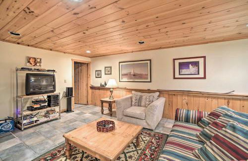 Pet-Friendly New York Cabin with Hot Tub and Game Room - Foto 18