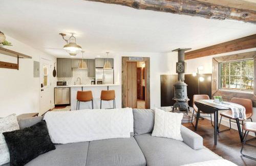 Skipper's Cabin - Photo 10