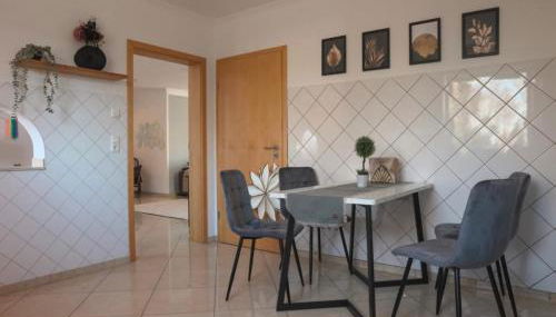 Familienwohnung mit Whirlpool Badewanne und Balkon - Photo 3