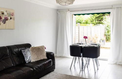 Lovely House in Welwyn with Garden and Off road parking - Foto 8