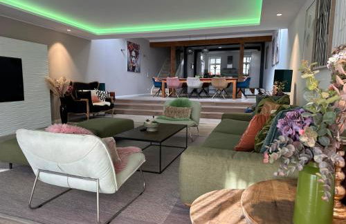 DOM LIVING - LuxusHaus - Photo 5