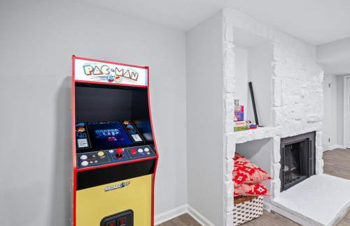Spacious and Luxury Designed Ranch with Game Room - Foto 58