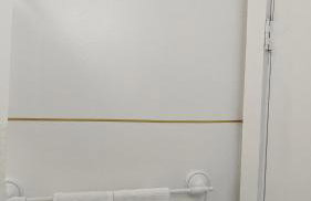 Private, Spacious & Comfy 1 bedroom Entire Suite With Separate Entry & Free Parking - Foto 12