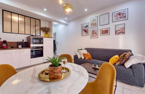 City Vibes, Indoor Parking, Breakfast & Air Conditioning - Foto 1