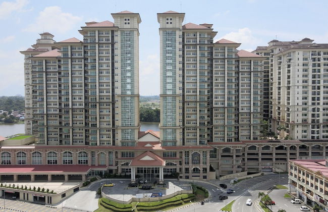 Kuching Riverine Resort - Foto 1