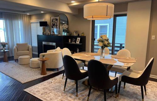 Eagle Lake Paradise! Close to ND! Sunset! Hot Tub! - Foto 52