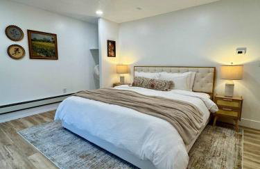 Large Off-Grid Luxury Cabin- creek land & views - Foto 36