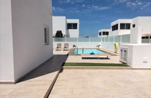 LUXURY RUBICON Jacuzzi y Piscina - Foto 5