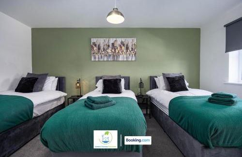 Cosy Retreat By Green Haven Escapes Short Lets & Serviced Accommodation Seacroft With Free Off-Street Parking & Pet-Friendly - Photo 33