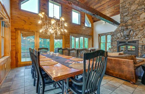 Hot Tub and Private Sauna Wausau Family Home - Foto 5