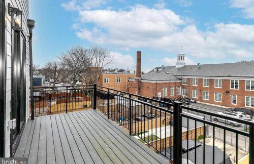 DC Penthouse with Rooftop view Free parking and WiFi WIFI Capitol View 3 - Foto 11
