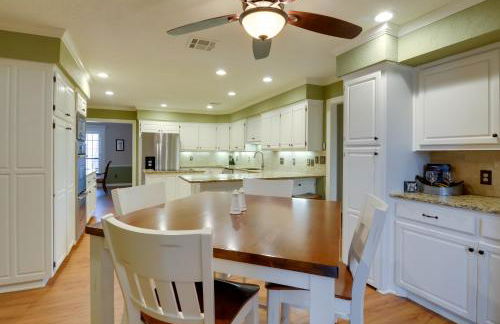 Private Pool and Game Room Upscale Home in Vinita - Foto 7