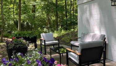 Blocks to Town, Game Room, Firepit, Huge Backyard - Foto 4