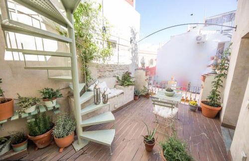 Awesome Penthouse - Photo 23