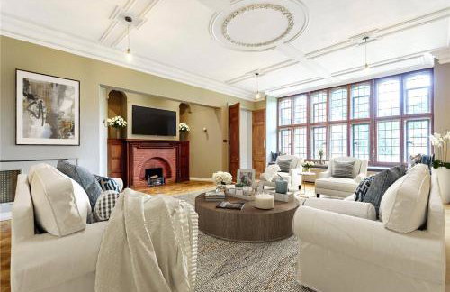 Higginson House - Photo 6