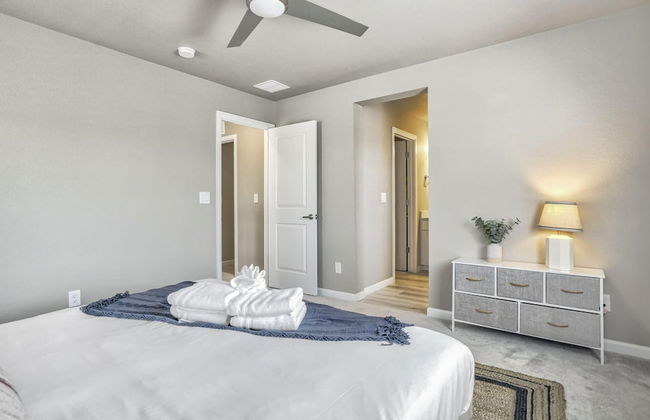 3BD Modern Home Close to Usafa - Foto 4