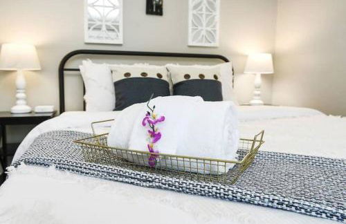 The Bumble Bee Hive 7-Bedroom House w/ Hot Tub - Foto 46