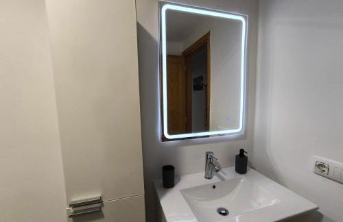 AR Home - Apartamento de 3 dormitorios con ascensor en Las Huesas, Telde - Foto 31