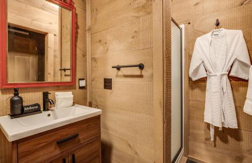 Red Barn Retreat by Carolina Mornings - Foto 24