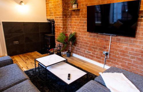 DJH Homes - VIP Luxury 2BR Grade ll Industrial House with Log Burner - JQ, Birmingham City - Foto 7