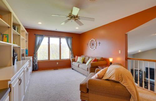 Expansive Retreat on 5 Acres in Shakopee! - Foto 19