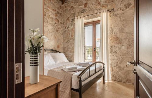 Murtini Stone Villa with Private Pool, by ZanteWize - Foto 15