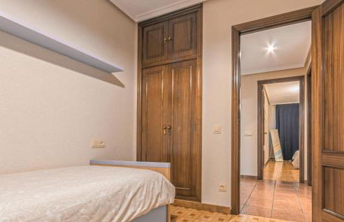 Stunning Apartment In Gijón With Wifi - Foto 18