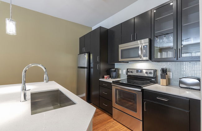 Luxury Med Center Fully Equipped King Sized Bed Condos - Foto 28