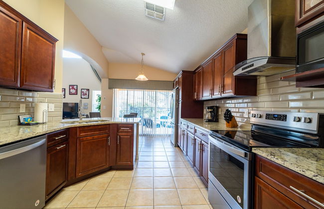 Emerald Island Resort-elite Vacation Homes 87218 - Photo 11