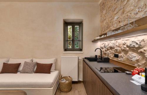 Nema Dimitsana Suites - Photo 24