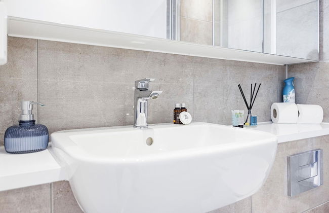 Newly Built 2 Bed Apartment By London City Airport - Foto 5