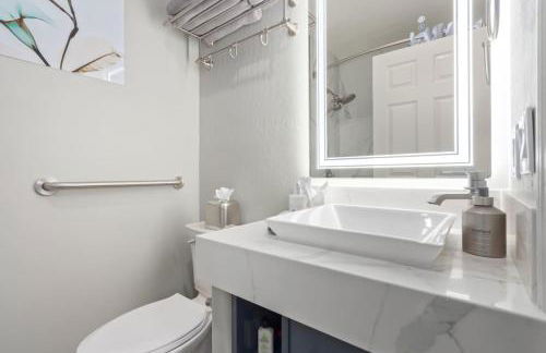 New 2 Bed 2 Bath On The Avenue - Foto 15