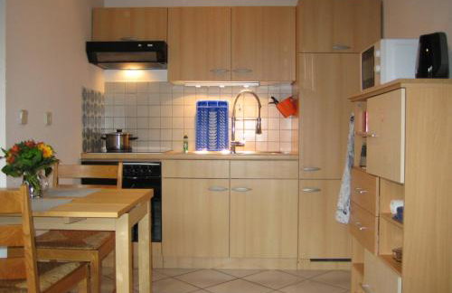 Kleine Wohnung mit Terrasse - Foto 4