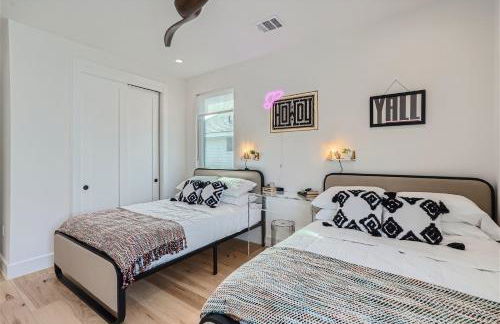 Dip into the 512! Custom Built w/Pool Blocks to DT - Foto 30