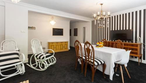 Samba in Gandia With 3 Bedrooms and 1 Bathrooms - Photo 5