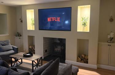 Corner House, newly refurbished, Dunning - Photo 14