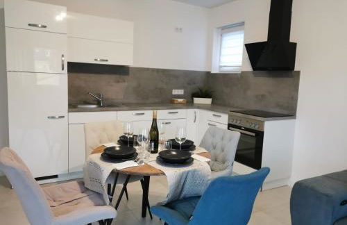 LOOT: Moderne Wohnung / Zentral - Foto 20