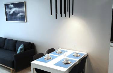 Private Apartment, Aircondition, HD TV pl & de, WiFi, Garage, fully equipped, near beach - Foto 5