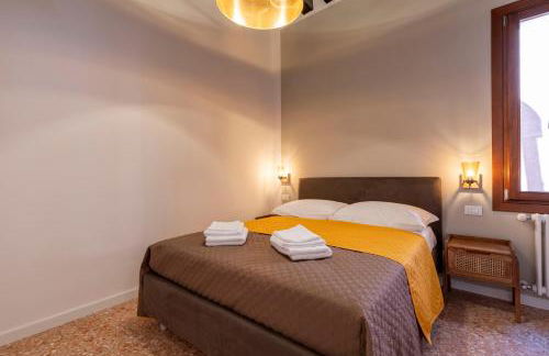 Querini Suite-Balcony on canal, close to San Marco - Foto 20