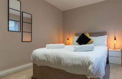 The Slipway Cabins with Hottub - Foto 50