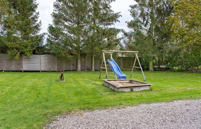 Snug Apartment in Kalkhorst with Terrace near City Center - Foto 37