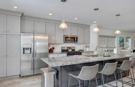 Pet-Friendly Pool Bayside Coastal Cottage - Foto 7