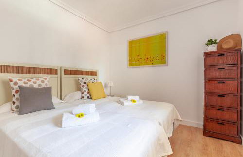 Apartamento luminoso y acogedor en Sevilla. A/C. - Foto 7